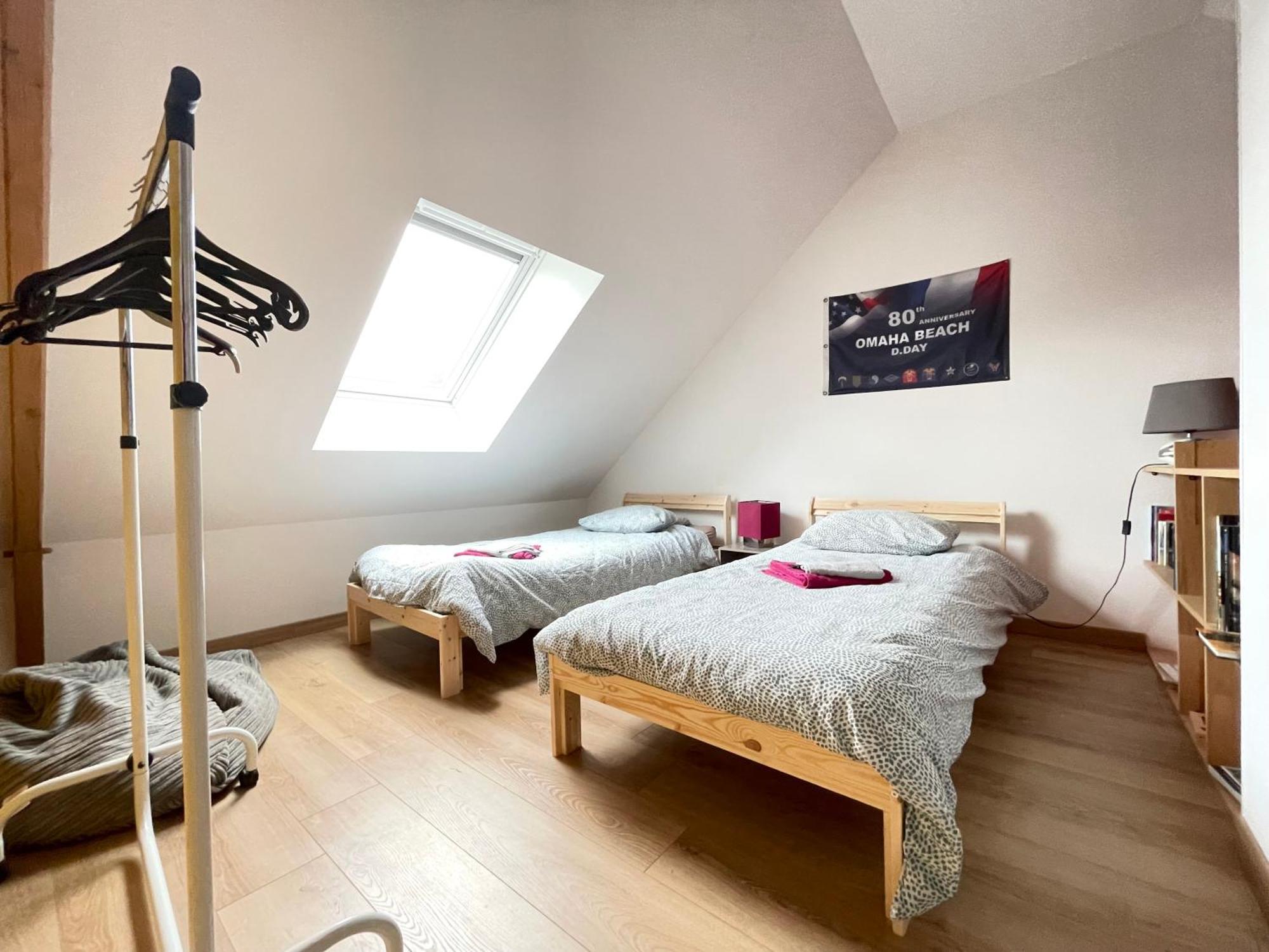 Sweet Omaha Belle Maison Recente Lumineuse Et Cosy Bien Equipee Jardin Clos 15 Mn A Pied Plage Omaha Beach Et Proche De Bayeux & Port En Bessin Saint-Laurent-sur-Mer Zewnętrze zdjęcie